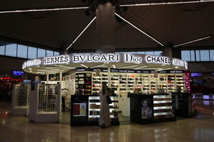 体验正宗西餐的魅力，走进正宗西餐工装品牌店