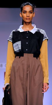 品牌西服推荐女，时尚与品质的完美融合
