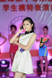 高个子女生的小西服品牌选择指南