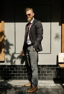 品牌夏季西服，时尚之选与细节魅力