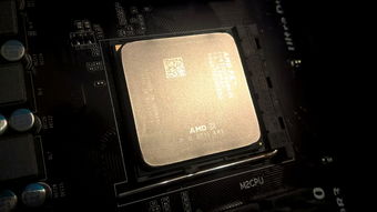 揭秘电脑处理器界的三巨头，英特尔、AMD与ARM的较量